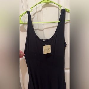 Ophelia Rae midi dress with pockets. Size Small.